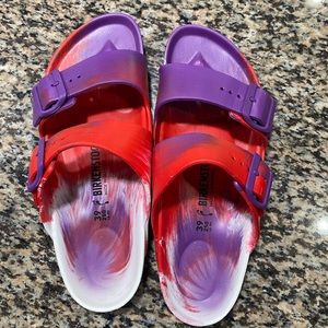 Birkenstock sandals women size 9 - used but very good condition